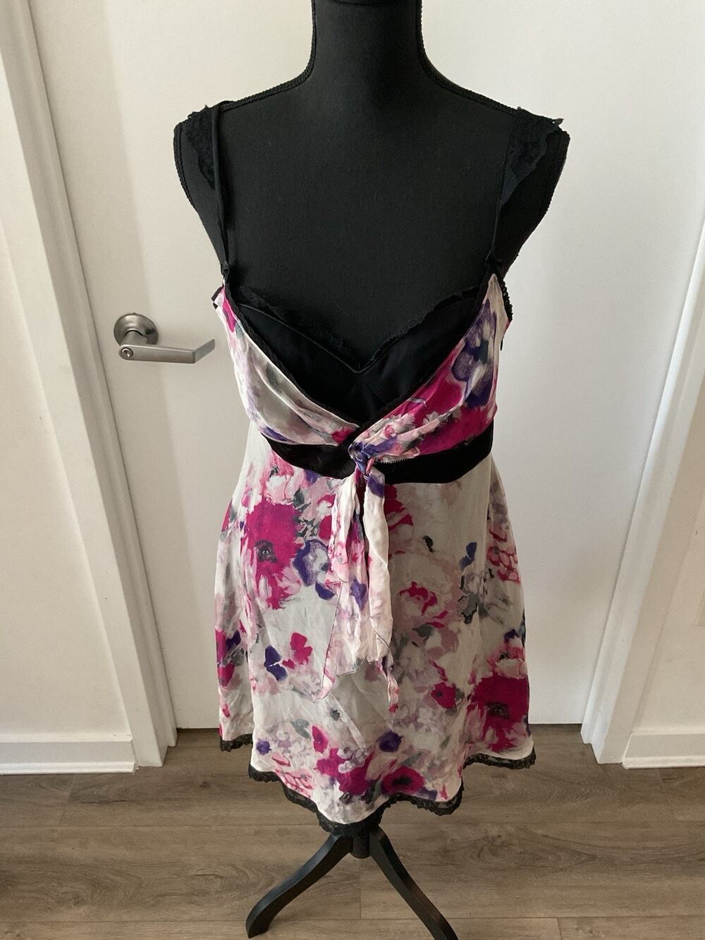 Karen Millen Fit & Flare Silk Satin Floral Sweetheart Strappy 10 Knee Length